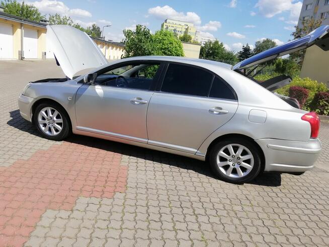 toyota avensis 22diesel, 6 biegow klima działa, alu, skora Bydgoszcz - zdjęcie 5