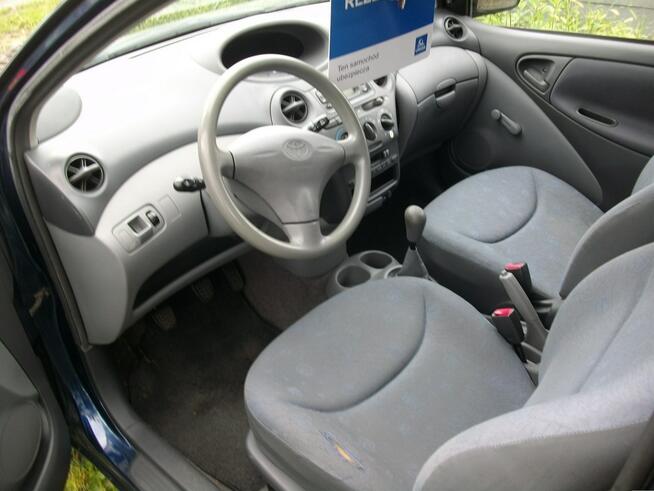 Toyota Yaris sprawna Katowice - zdjęcie 3