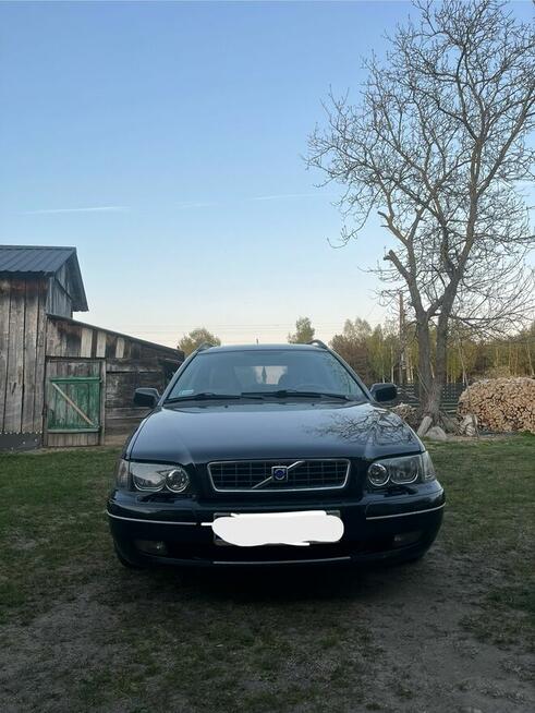 Volvo V40 1.9D Jeziorzany - zdjęcie 1