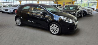 Kia Rio ZOBACZ OPIS !! W podanej cenie roczna gwarancja