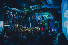 Sala na osiemnastkę - organizacja urodzin klub XOXO Party Śródmieście - zdjęcie 2