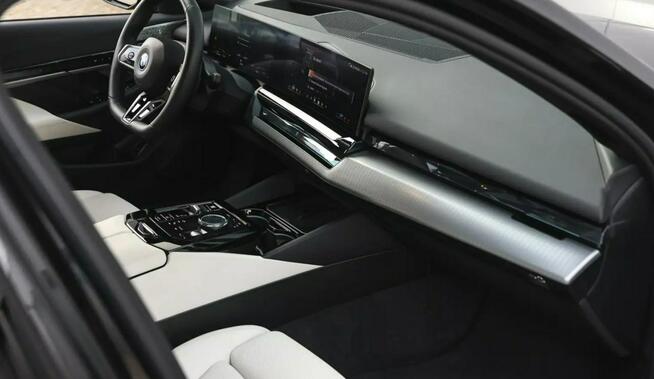 520d xDrive, rabat 102 541 zł , Pakiet sportowy M Pro Warszawa - zdjęcie 8
