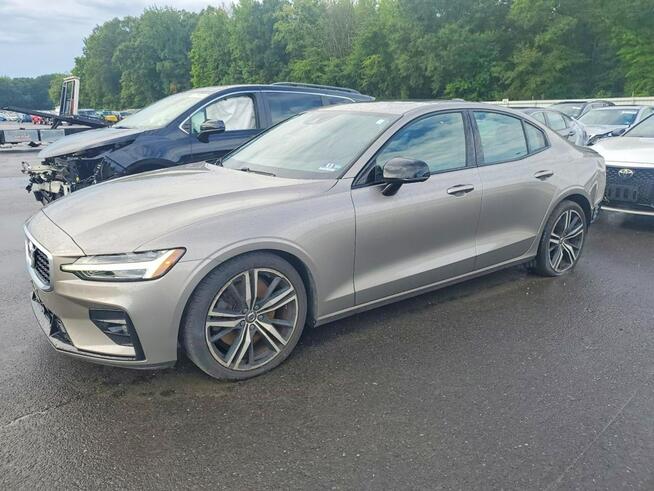Volvo S60 R-DESIGN / AWD / T6 / niski przebieg Warszawa - zdjęcie 1