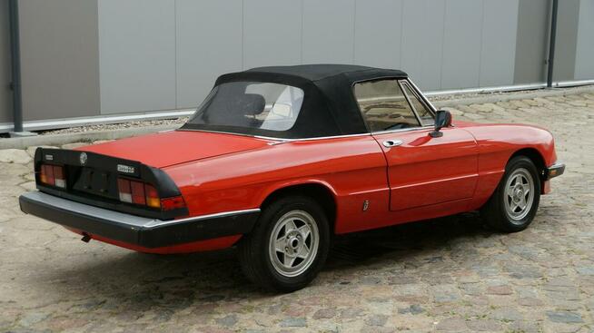 Alfa Romeo Spider 2.0 Benzyna Cabrio Na chodzie Opłacony LUXURYCLASSIC Koszalin - zdjęcie 5