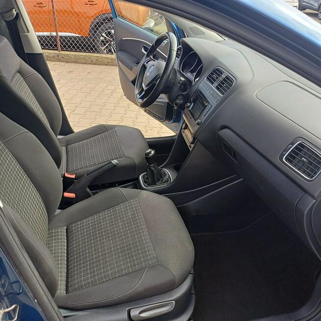 Volkswagen Polo TSi  90KM  Klimatronic Suchorzew - zdjęcie 11