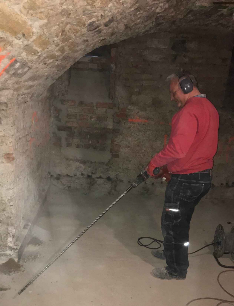 IZOLACJE OSUSZANIE BUDYNKÓW METODĄ INIEKCJI KRYSTALICZNEJ Bielsko-Biała - zdjęcie 3