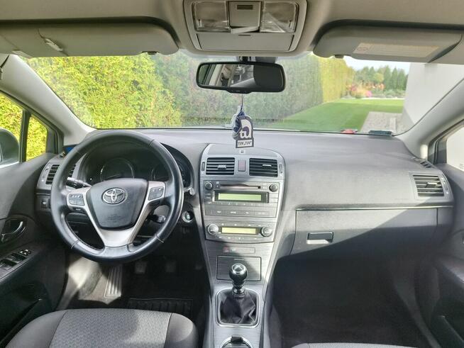 Toyota Avensis Świebodzice - zdjęcie 5