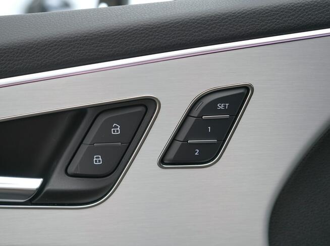 Audi Q7 45TDI Quattro Sline Virtual MatrixLED ACC Domyk Hak 7miejsc Kielce - zdjęcie 12