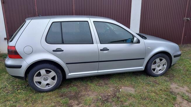 Volkswagen Golf 4 2001r, 1.4 benzyna klima 4x el szyby Ciechanowiec - zdjęcie 4