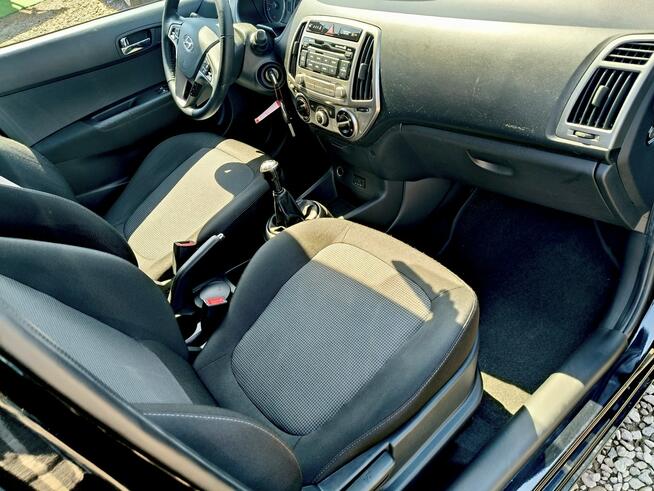 Hyundai i20 2014*Benzyna*Lift*Klimatyzacja Bibice - zdjęcie 12
