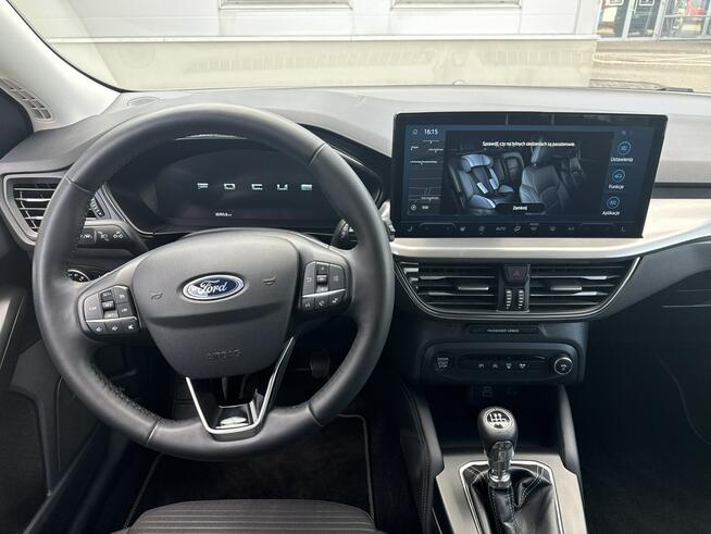 Ford Focus Titanium X  1.0 EcoBoost mHEV 125 KM Warszawa - zdjęcie 10