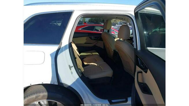 Audi Q7 / Quattro / Virtual cockpit / 2.0 248KM / Tarnów - zdjęcie 11