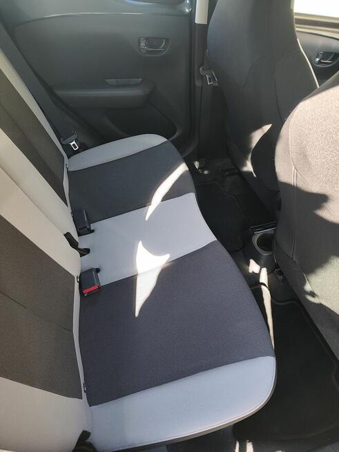 Toyota Aygo 2017 | 33 tys. km! |x-cite | Kamera, Keyless Bielsko-Biała - zdjęcie 8