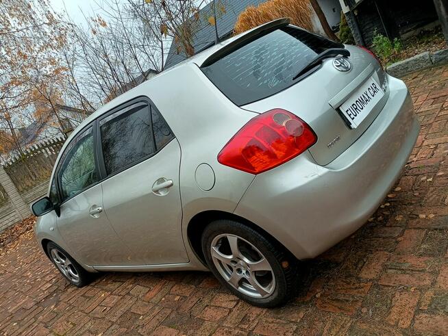 ZADBANY AURIS diesel 2,0 !!! Ruda Śląska - zdjęcie 4