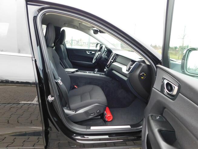 Volvo XC 60 z Gwarancją Bezwypadkowy Żyrardów - zdjęcie 7