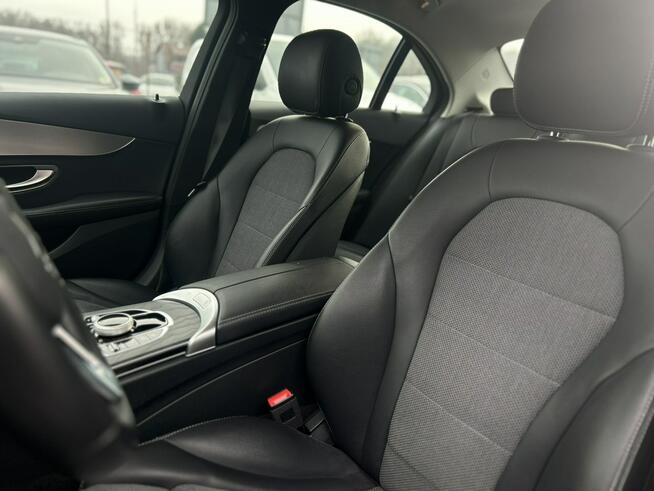 Mercedes C 220 C220D Stan bardzo dobry I właściciel VAT 23% Będzin - zdjęcie 11