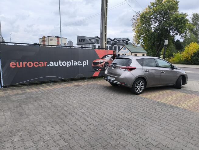 Toyota Auris 1.8i 136KM HYBRID Klimatronic Kamera Skóra Łuków - zdjęcie 4