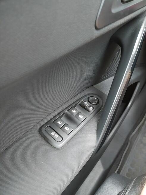 Sprzedam samochód Wałbrzych - zdjęcie 9