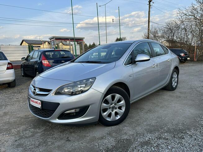 Opel Astra 1.6 CDTI 110KM/Nawigacja/Zamiana/Kredyt/Pakiet VIP Gwarant Warszawa - zdjęcie 1
