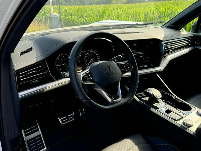 Volkswagen Touareg R-Line*4Motion*Pneumatyka*Hak*Masaże Sośnicowice - zdjęcie 8