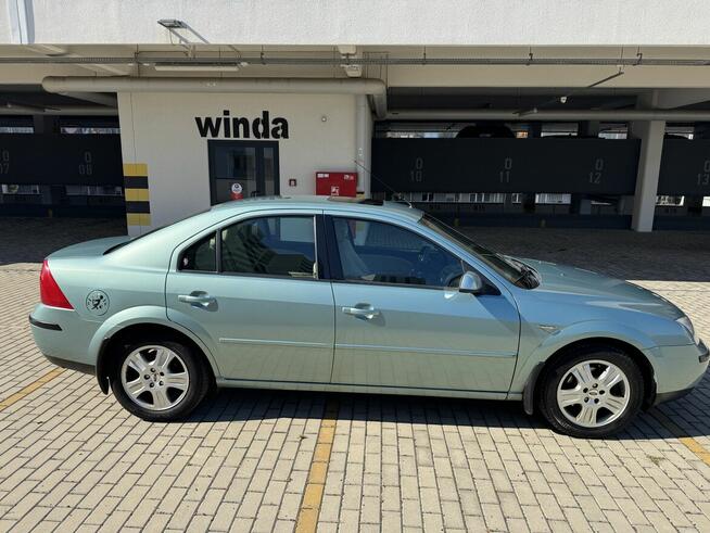 Ford Mondeo Mk3 z benzynowym silnikiem 2.0 16V 146 Dębica - zdjęcie 4