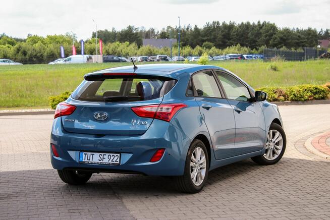 Hyundai i30 100KM Klimatronik Pół Skóry Podgrzewane Fotele Parktronik Ostrów Mazowiecka - zdjęcie 3
