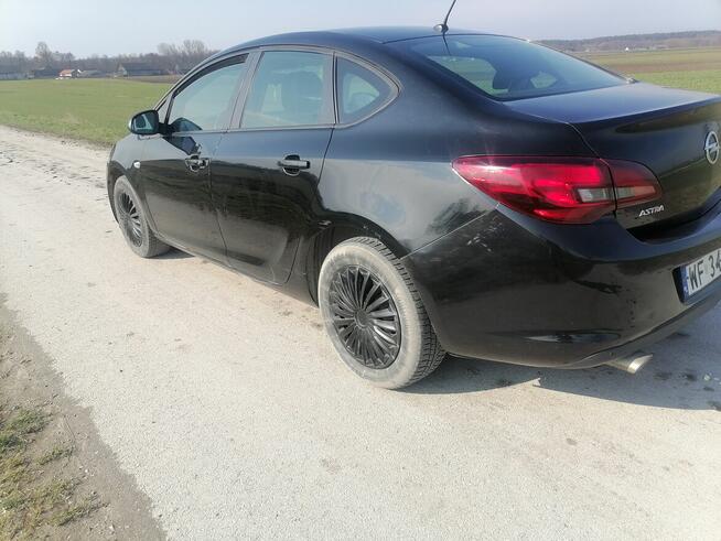 Opel Astra j z 2016r sil 1,4 turbo +lpg Skroniów - zdjęcie 2