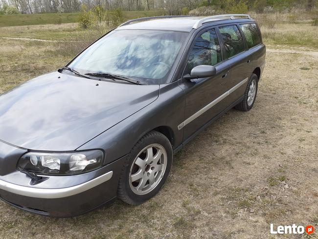 Volvo v70 2003