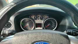 Sprzedam Ford Focus kombi MK2 2009 Knurów - zdjęcie 7