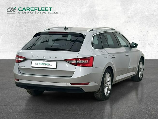 Skoda Superb 2.0 TDI SCR Ambition DSG Kombi Warszawa - zdjęcie 5