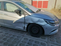 Opel Astra 1,0i 105KM Start/Stop Busines Turek - zdjęcie 4