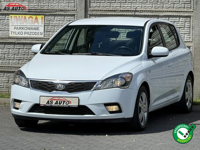 Kia Cee'd 1,6CRDI 90KM EcoDynamics/Klima/Pod.Fotele/Serwis Węgrów - zdjęcie 1
