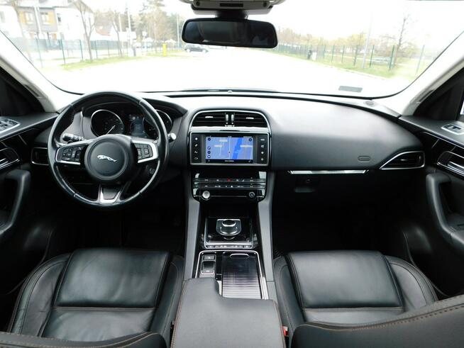 Jaguar F-PACE 2.0D 180PS 4x4AWD z Gwarancja Bezwypadkowy Żyrardów - zdjęcie 7