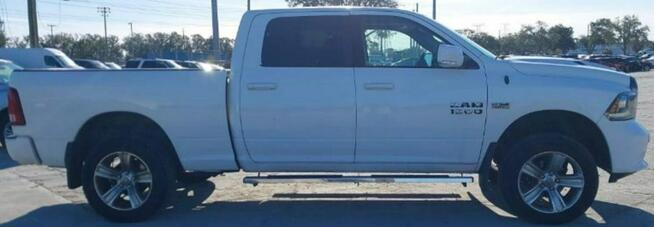 RAM 2016 SPORT 5.7HEMI Kamera cofania Podgrz. fotele+kierownica Gdynia - zdjęcie 8