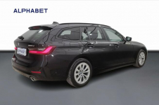 320d xDrive mHEV Advantage aut Salon PL 1 wł Warszawa - zdjęcie 5