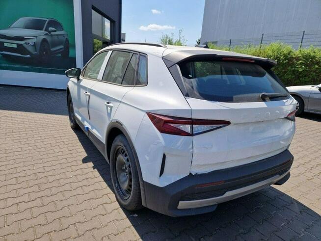 Škoda ELROQ 50 55kWh 125kW automat Pakiet Smart Radom - zdjęcie 4