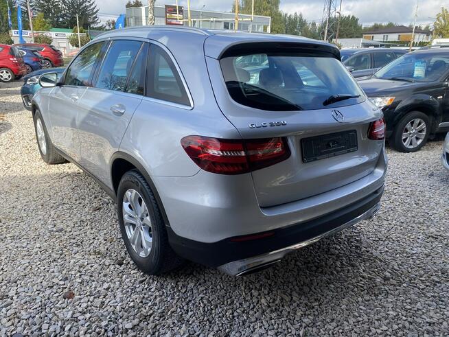Mercedes GLC 250 AUTO WZÓR,SERWIS,100% BEZWYPADEK Kanie - zdjęcie 7