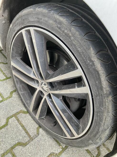 Skoda Rapid 1,2 TSI Panorama Wrocław - zdjęcie 11