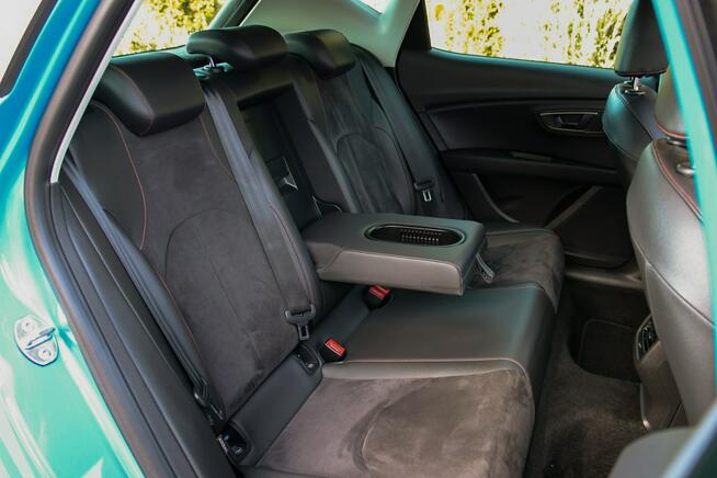 FR 184KM Radar Kamera System Pasa Panorama Navi Pół Skóry SEAT SOUND Ostrów Mazowiecka - zdjęcie 7