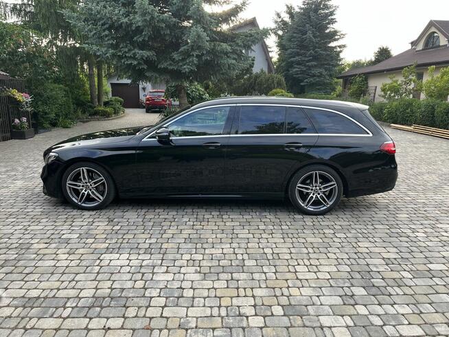 Mercedes Benz E 220 D 4 Matic Automat Kombi 2019 r Salon Konarzyce - zdjęcie 3