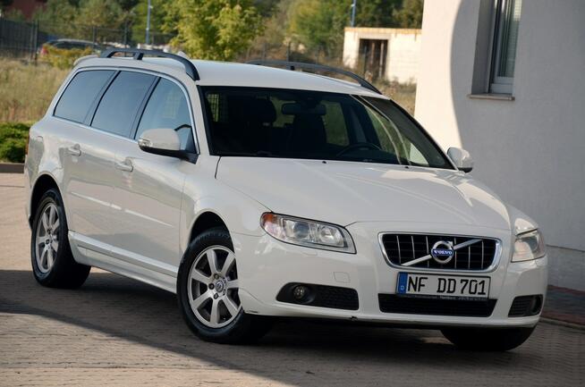 Volvo V70 2,0*d5*163KM*Xenon*Niemcy*PDC*Super Stan Ostrów Mazowiecka - zdjęcie 2