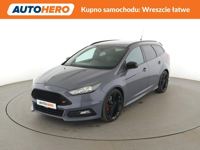 Ford Focus ST recaro grzane pdc auto klima navi manual Warszawa - zdjęcie 1