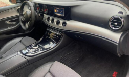 Mercedes E 200 Bez wkładu Zadbany użytkowany na trasach Kraków - zdjęcie 12