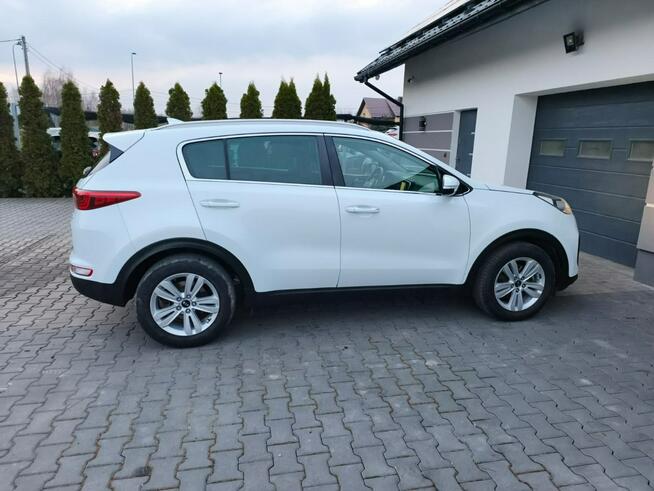 Kia Sportage automat*1.7*FULL WERSJA*nawigacja*KAMERA COFANIA*opłacony Żabno - zdjęcie 4