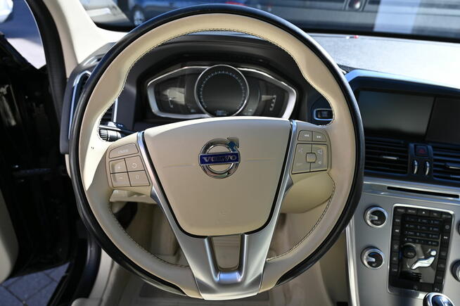 Volvo Xc 60 I 2.0 2017 Ostatni Wypust Perfekcyjny Prywatnie! Olesno - zdjęcie 11