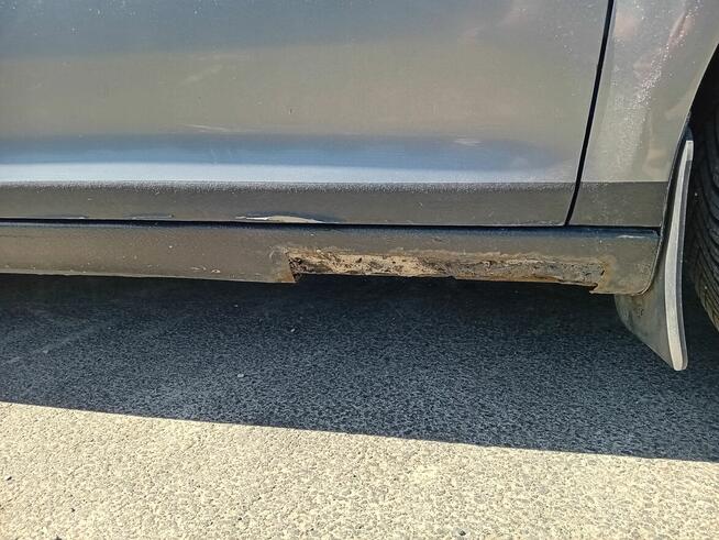 Wolgzwagen golf 5 Skarbimierz - zdjęcie 8