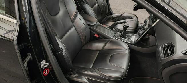 Volvo V40 D2 Ocean Race Płock - zdjęcie 8