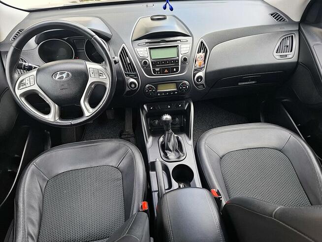 Hyundai ix35_2.0B_163KM_Serwis_Bezwypadek _Bogata wersja_Zad Pawłów - zdjęcie 12