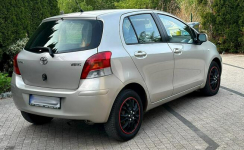 Toyota Yaris II Lift 1.33 VVT 101KM 5Drzwi Bardzo Ładna Opłacona Wrocław - zdjęcie 4