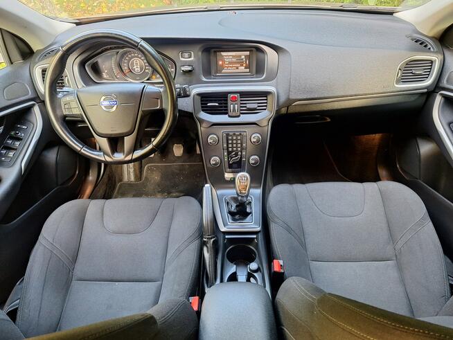 Volvo V40 T2  Kinetic Siewierz - zdjęcie 5
